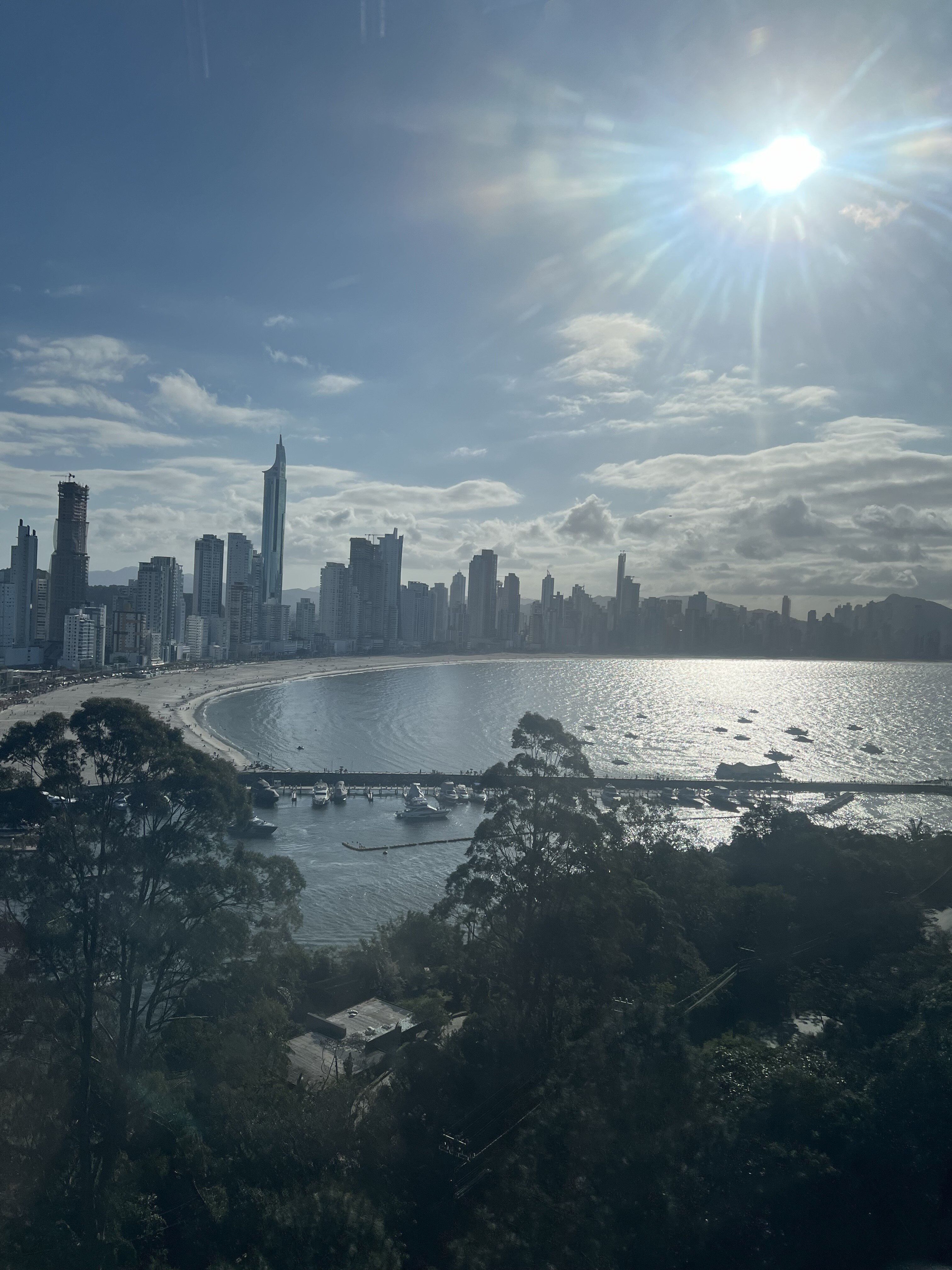 Image of city skyline in Brazil